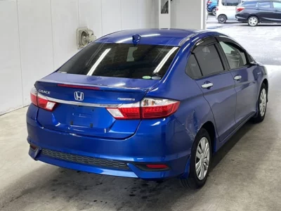 Honda GRACE