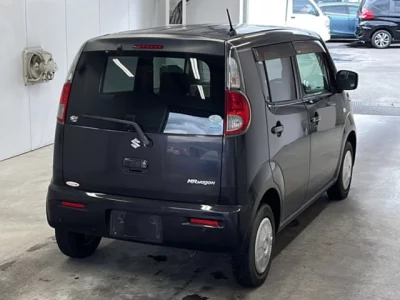 Suzuki MRWAGON