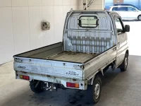 Suzuki CARRY TRUCK лот № 1068 оценка 3  с аукциона в Японии 1