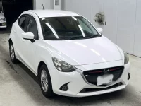 Mazda DEMIO лот № 3561 оценка 3.5  с аукциона в Японии 3