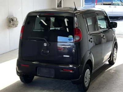 Suzuki MRWAGON