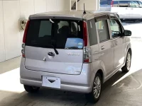 Subaru STELLA лот № 2043 оценка R  с аукциона в Японии 1