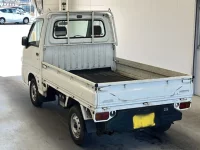 Subaru SAMBAR лот № 2142 оценка 3.5  с аукциона в Японии 4