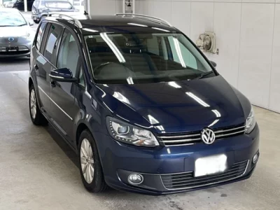 Volkswagen GOLF TOURAN