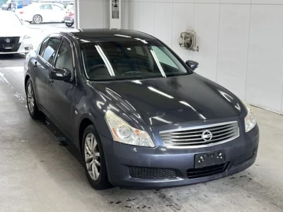 Nissan SKYLINE  с аукциона в Японии