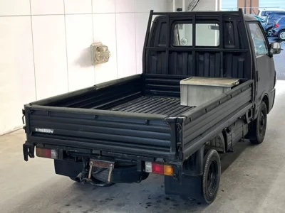Mazda BONGO  с аукциона в Японии