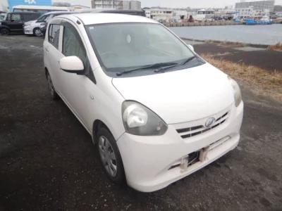 Daihatsu MIRA E S