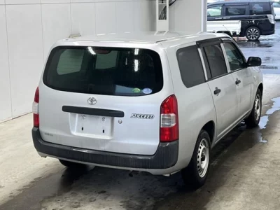 Toyota SUCCEED
