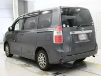 Toyota NOAH лот № 30416 оценка R  с аукциона в Японии 5