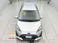 Toyota AQUA лот № 30084 оценка 4  с аукциона в Японии 6