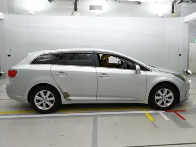Toyota AVENSIS WAGON