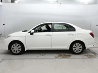 Toyota COROLLA AXIO лот № 30285 оценка R  с аукциона в Японии 3