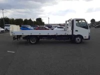 Toyota DYNA лот № 70001 оценка 4  с аукциона в Японии 2