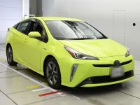 Toyota Prius лот № 30030 оценка 4  с аукциона в Японии 4