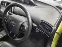 Toyota Prius лот № 30030 оценка 4  с аукциона в Японии 8