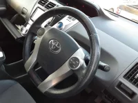 Toyota PRIUS ALPHA лот № 30009 оценка 4  с аукциона в Японии 8