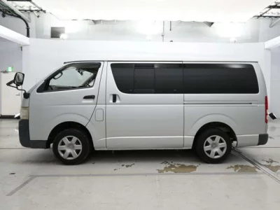 Toyota REGIUS ACE VAN