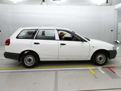 Nissan AD  с аукциона в Японии