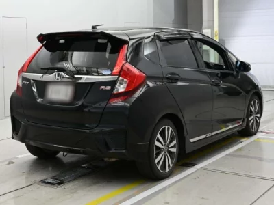 Honda FIT  с аукциона в Японии
