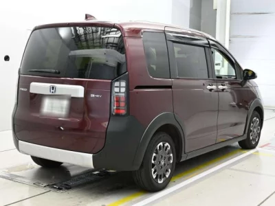 Honda FREED  с аукциона в Японии