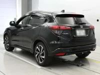 Honda VEZEL лот № 30003 оценка 4  с аукциона в Японии 5