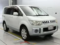 Mitsubishi DELICA D5 лот № 30167 оценка 4  с аукциона в Японии 4