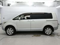 Mitsubishi DELICA D5 лот № 30167 оценка 4  с аукциона в Японии 3