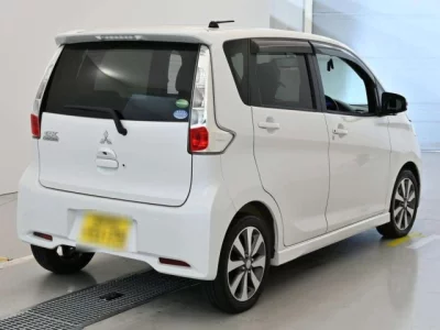 Mitsubishi EK CUSTOM