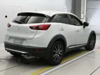 Mazda CX-3 лот № 30012 оценка 4  с аукциона в Японии 1