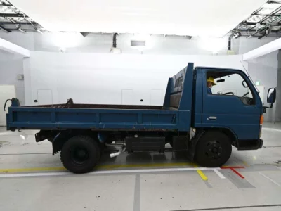 Mazda TITAN  с аукциона в Японии