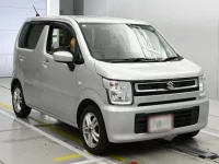 Suzuki WAGON R лот № 5 оценка 3.5  с аукциона в Японии 4