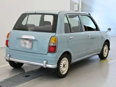 Daihatsu MIRA