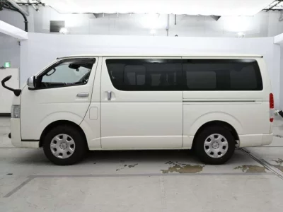 Toyota REGIUS ACE VAN