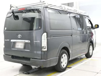 Toyota REGIUS ACE VAN