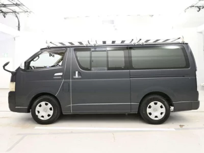 Toyota REGIUS ACE VAN