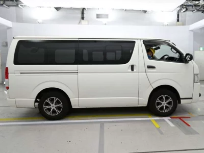 Toyota REGIUS ACE VAN