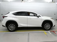 Lexus NX лот № 30110 оценка RA  с аукциона в Японии 2