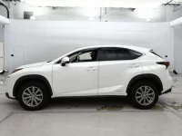 Lexus NX лот № 30110 оценка RA  с аукциона в Японии 3