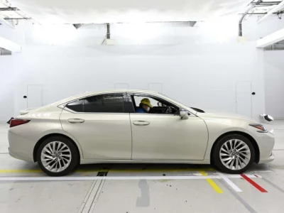 Lexus ES350