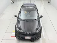 Toyota YARIS лот № 30081 оценка RA  с аукциона в Японии 6