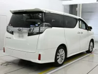 Toyota VELLFIRE лот № 30056 оценка 4  с аукциона в Японии 1