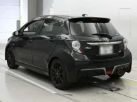 Toyota VITZ лот № 30066 оценка 3.5  с аукциона в Японии 5