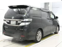 Toyota VELLFIRE лот № 30048 оценка 3.5  с аукциона в Японии 1