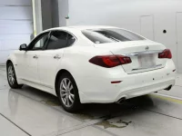 Nissan FUGA лот № 36097 оценка 5  с аукциона в Японии 5