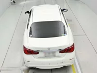 Nissan FUGA лот № 36097 оценка 5  с аукциона в Японии 7