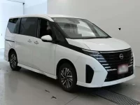 Nissan SERENA лот № 20004 оценка 4.5  с аукциона в Японии 4