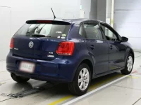 Volkswagen POLO лот № 38005 оценка 4.5  с аукциона в Японии 1