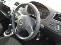 Volkswagen POLO лот № 38005 оценка 4.5  с аукциона в Японии 8