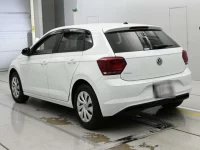 Volkswagen POLO лот № 90134 оценка 3.5  с аукциона в Японии 5