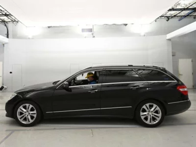 Mercedes-Benz E CLASS WAGON